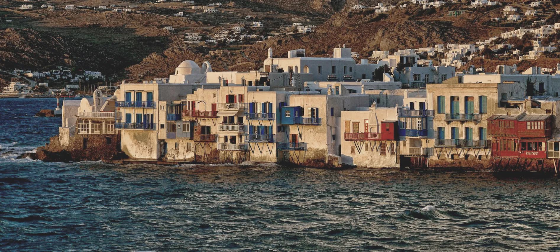 Maisonette with Outdoor Hot Tub and Windmill View - Image 6