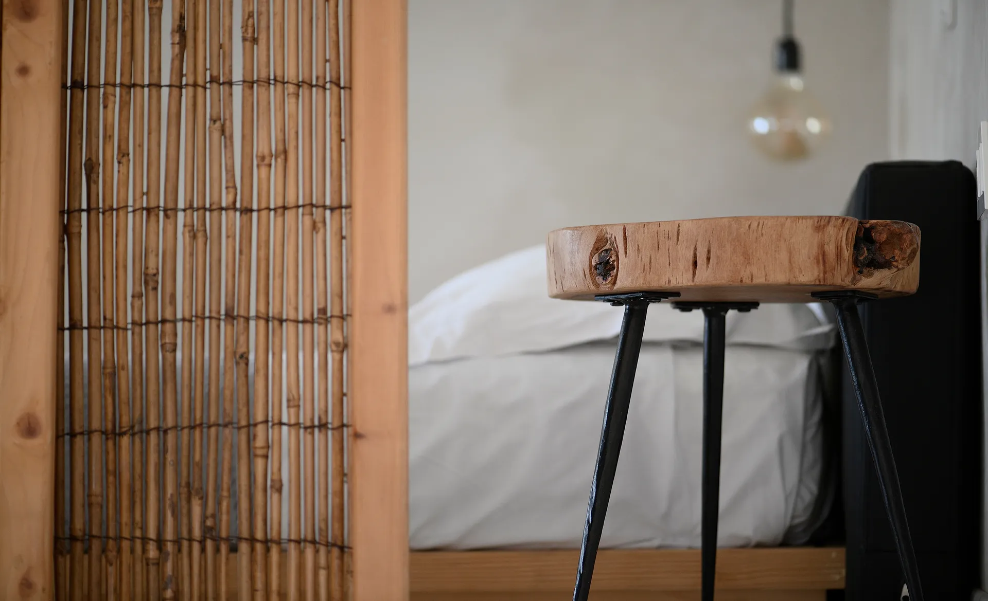 Maisonette with Outdoor Hot Tub and Windmill View - Image 8