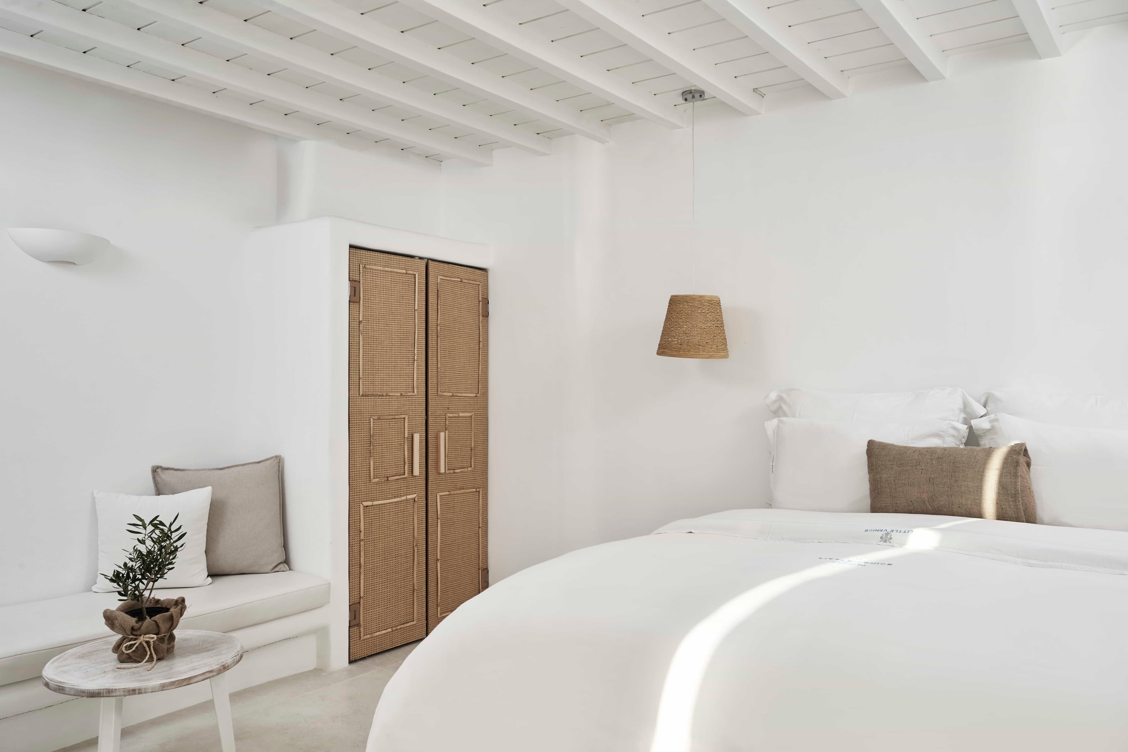 Little Venice Suites - Image 39