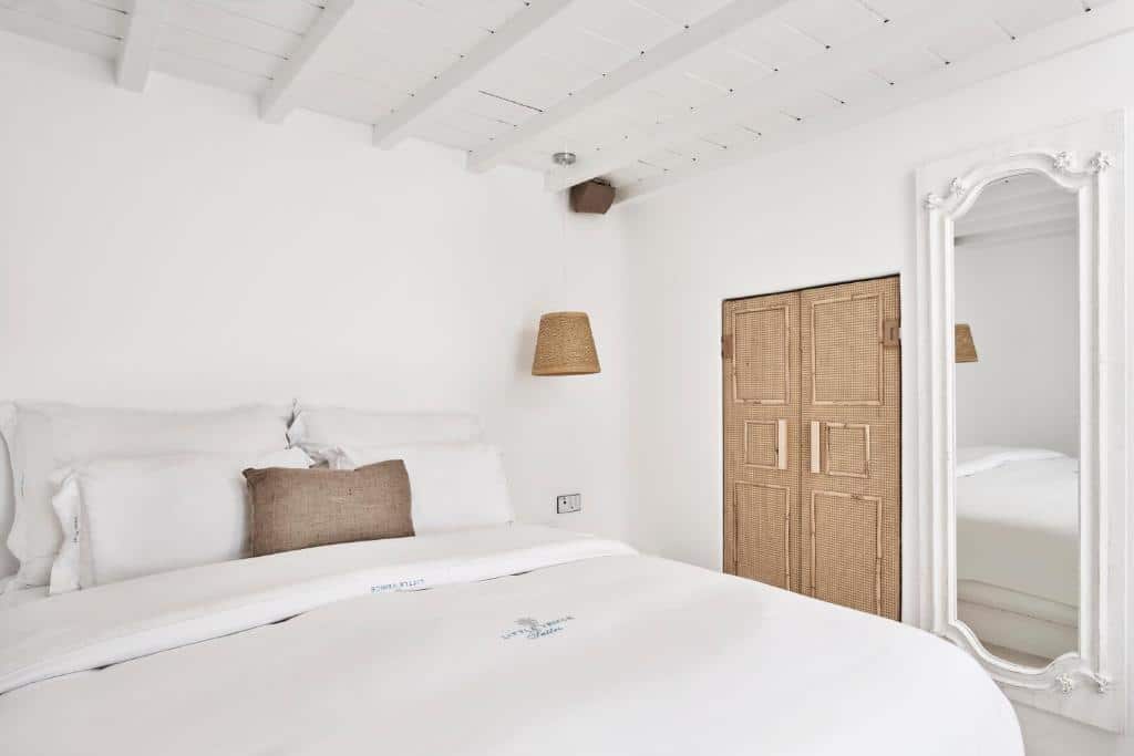 Little Venice Suites - Image 7